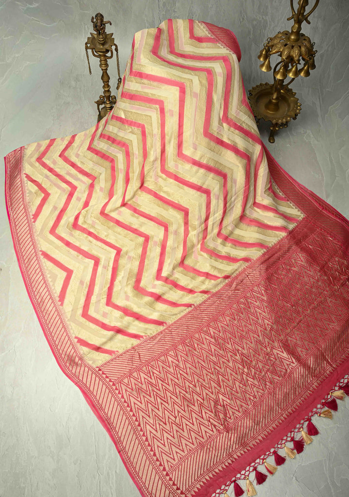 Cream-Pink- Banarasi Georgette Silk Saree with Chevron Patterns and Zari Border | SILK MARK CERTIFIED