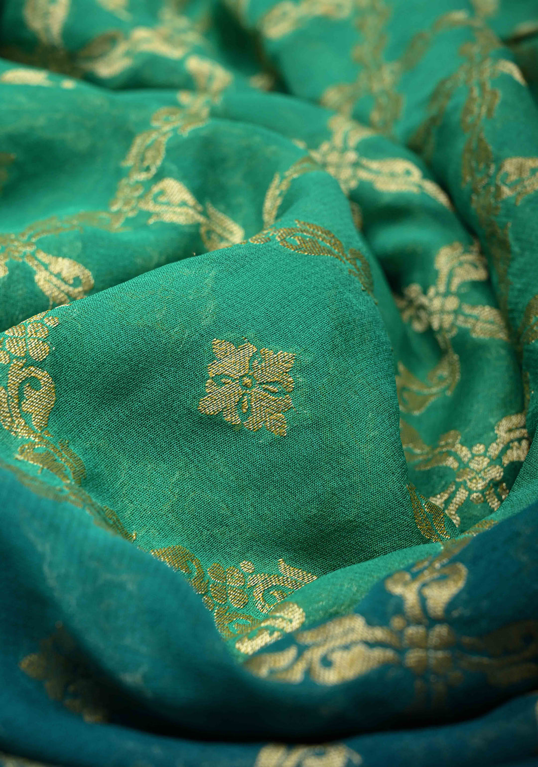 Authentic Hand Bandhej Banarasi Silk Georgette Saree in Green and Blue with Ombre Geometric Diamond pattern | SILK MARK CERTIFIED (Copy)