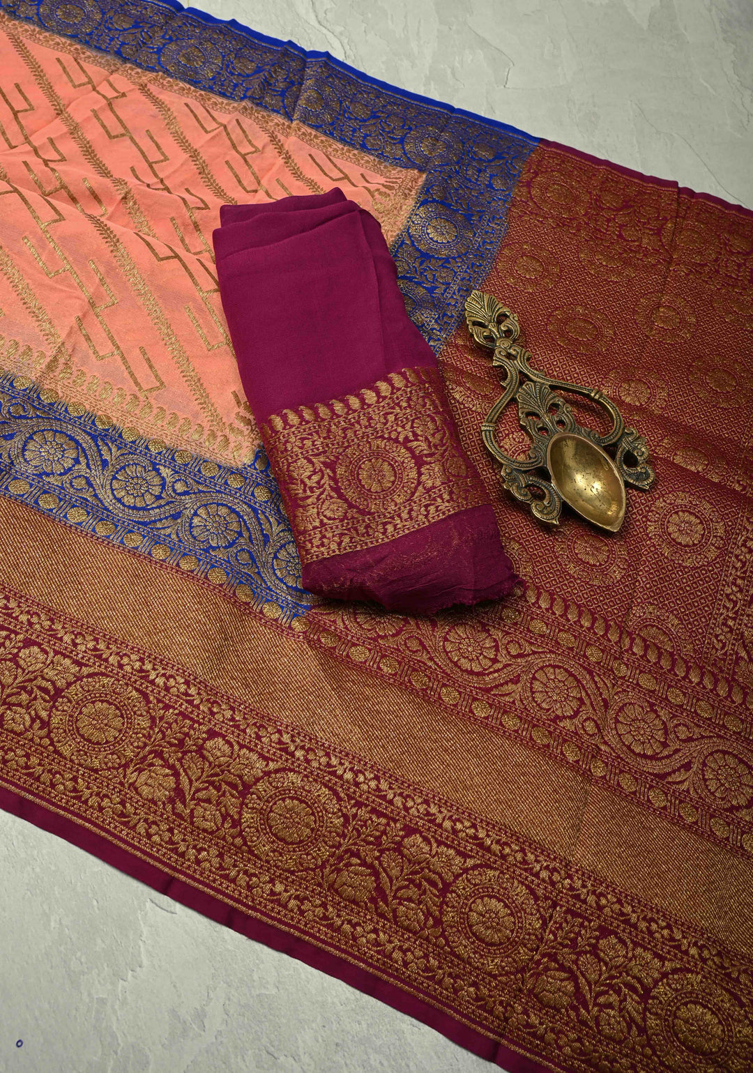 Exquisite Yellow Banarasi Georgette Silk Saree with Antique Zari Geometric Pattern and Zari Border | SILK MARK CERTIFIED (Copy)