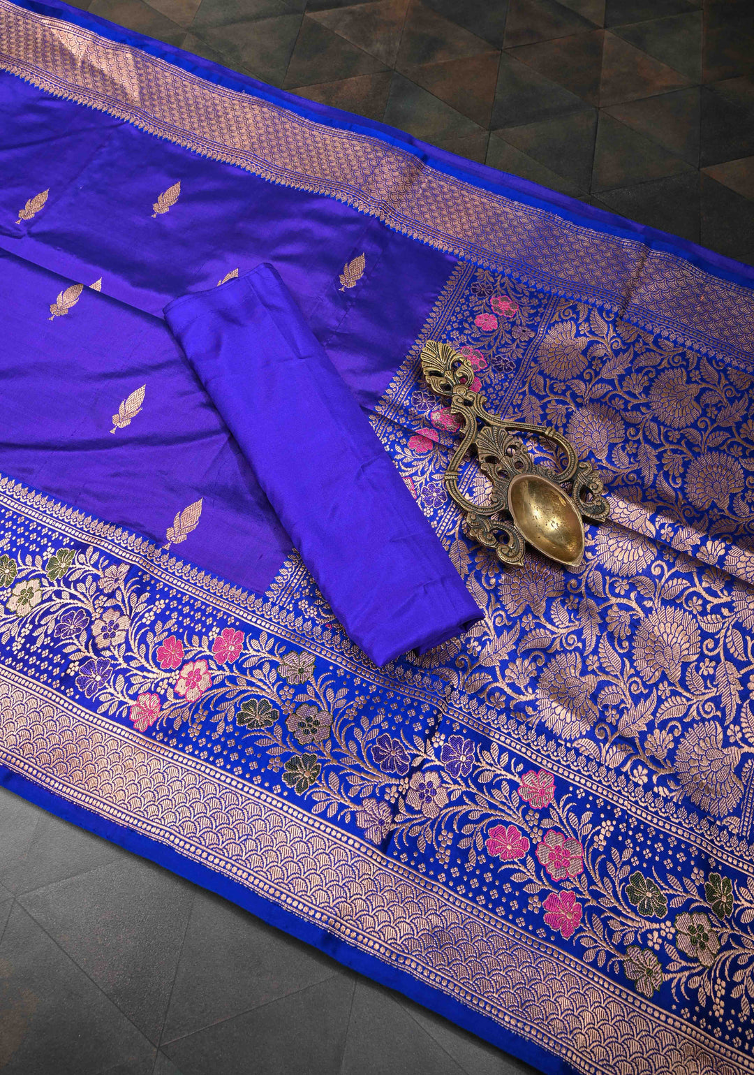 Ink Purple Banarasi Katan Silk Saree with Floral Butta And Meenakari Zari  Border | SILK MARK CERTIFIED