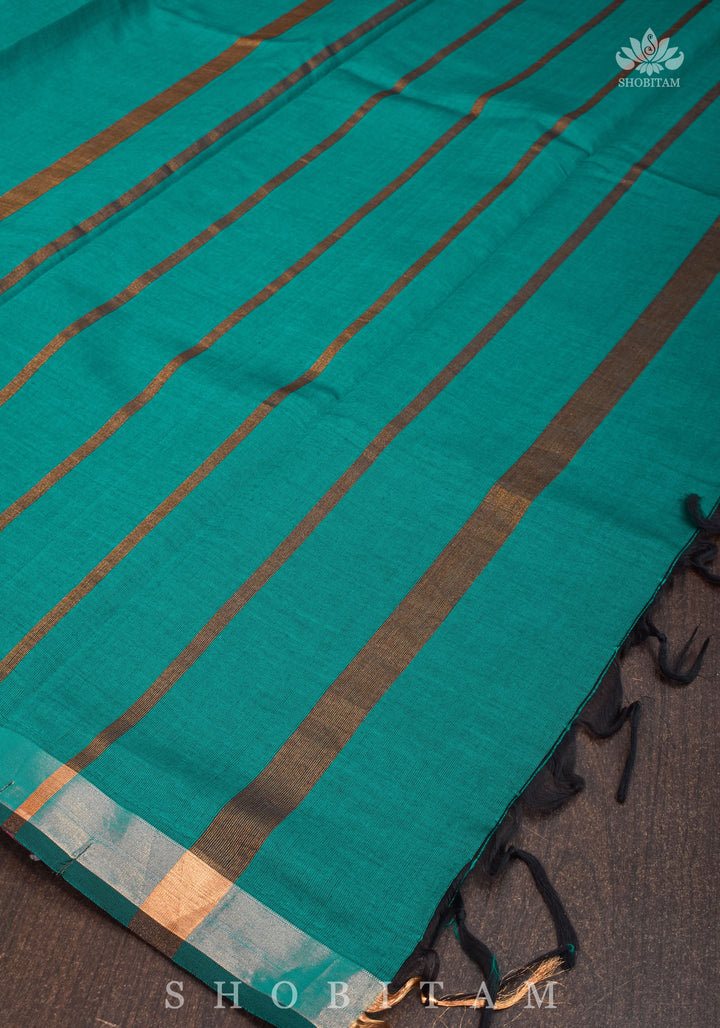 Minimalistic Border Maheshwari Cotton Silk Saree  in Rama Green No Blouse Peice