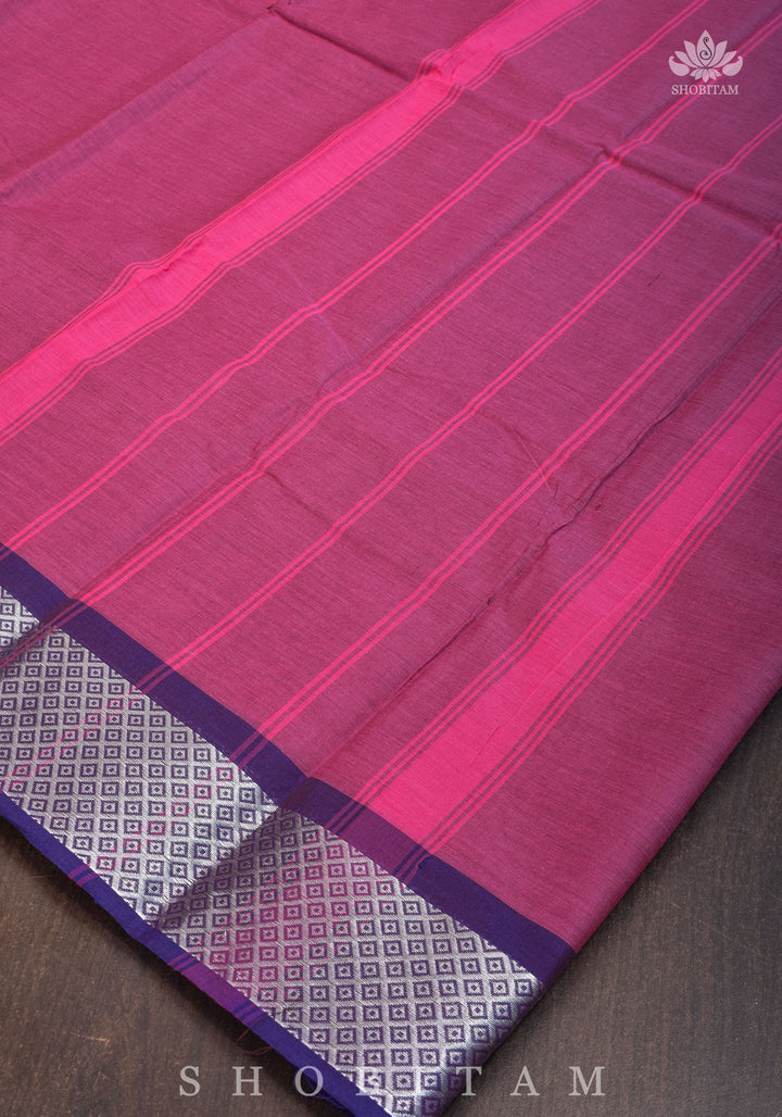 Chettinadu Cotton Saree in Purple with blue borders.no blouse piece