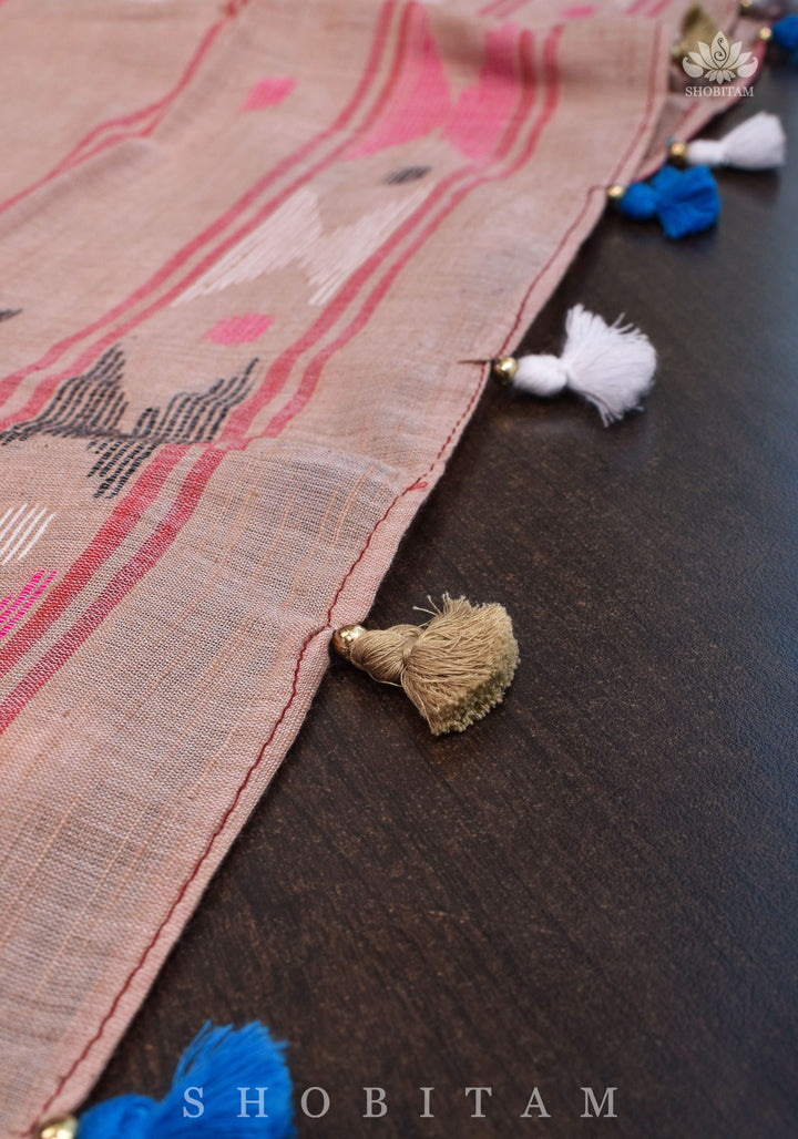 DUPATTA : Hand Jamdani Dupatta in Rose Beige Mercerized Cotton