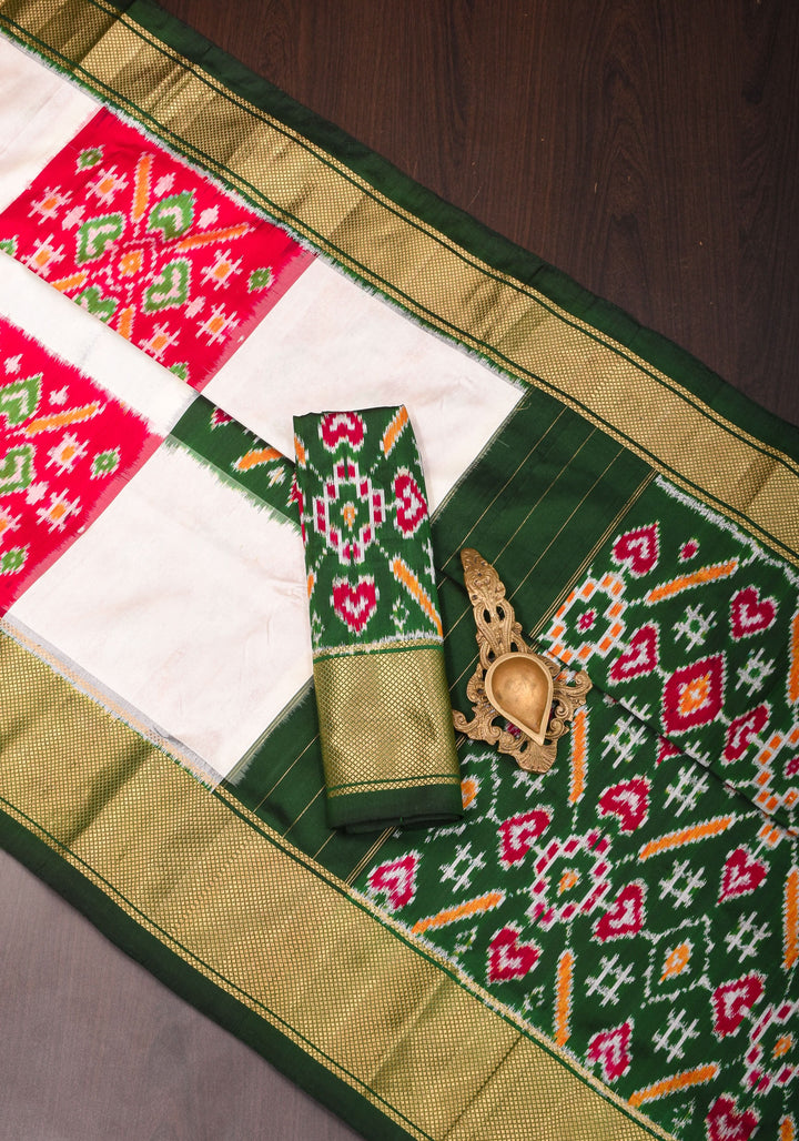 Exquisite Ikkat Patola saree with Ikkat Grid Design, Ikkat Blouse Piece | SILK MARK CERTIFIED