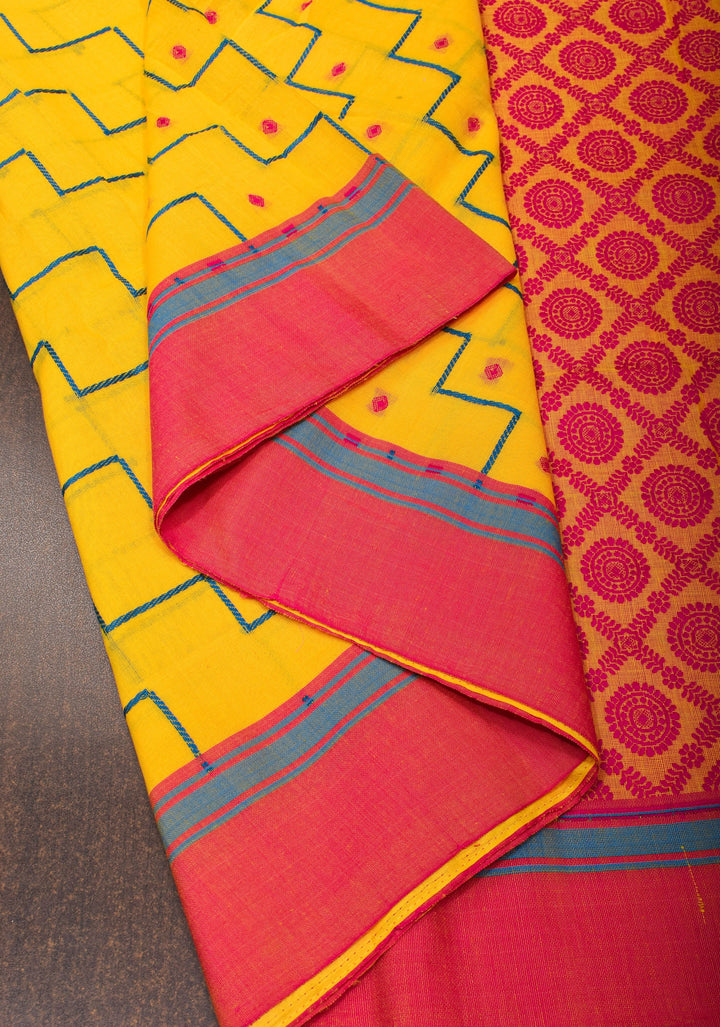 Bengal Cotton Saree in Yellow with Ganga Jamuna Border and steps design