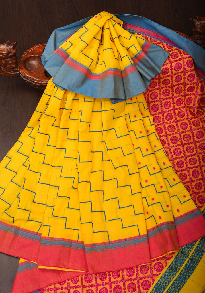 Bengal Cotton Saree in Yellow with Ganga Jamuna Border and steps design