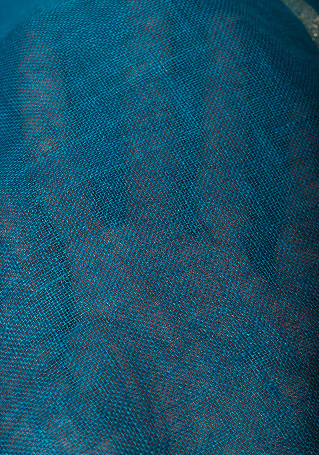 Bluish Cyan Linen by Linen Saree with Zari Border and Contrast Blouse Piece