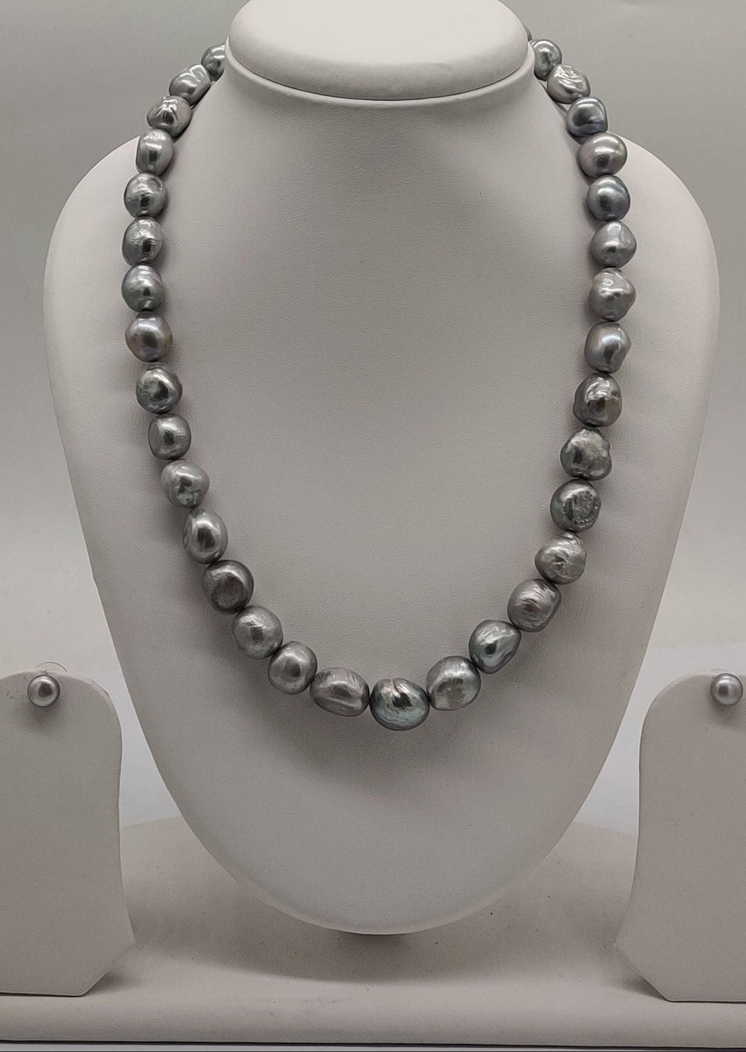Freshwater Pearl Necklace & Earrings Set | SHOBITAM
