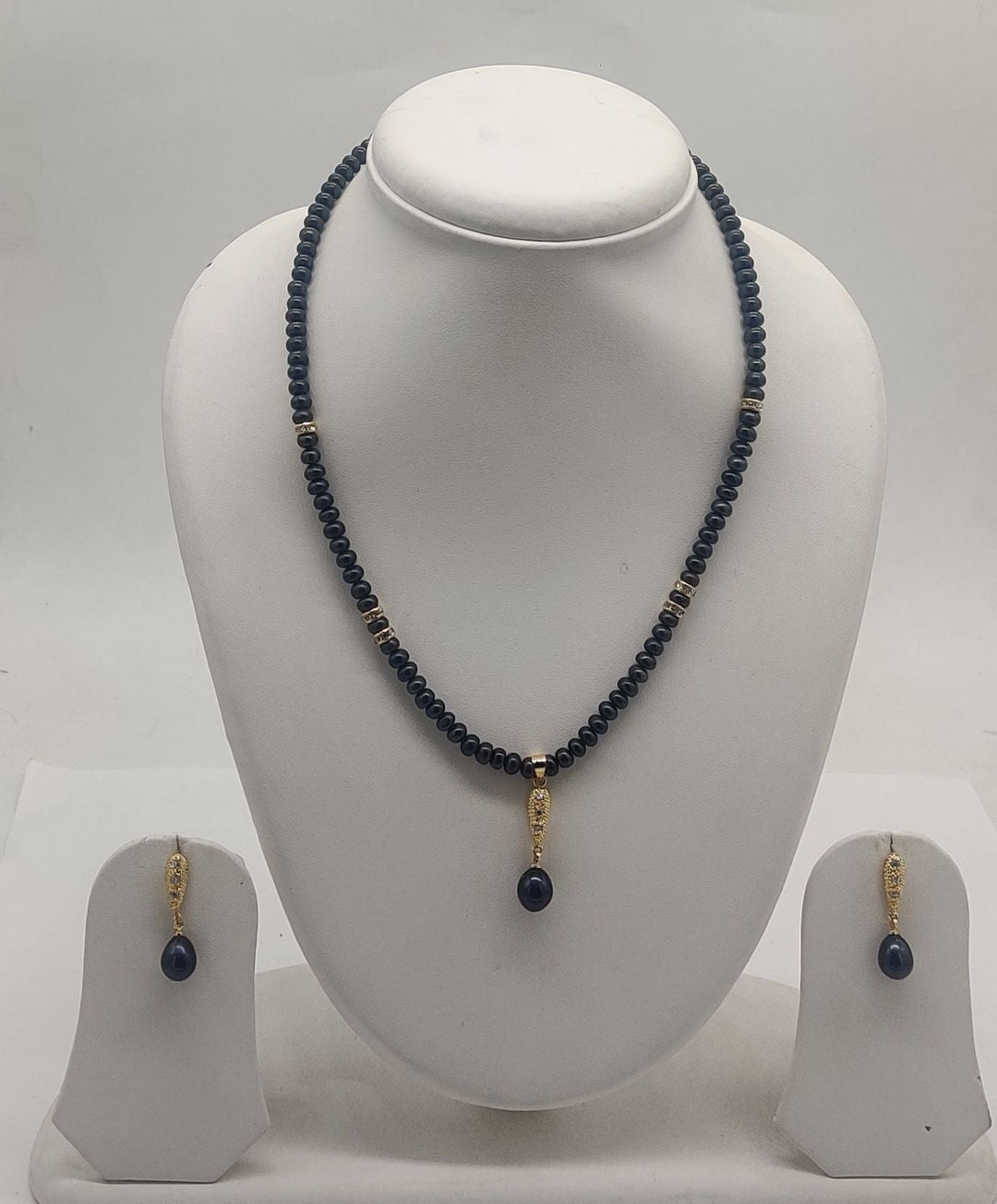 Noir Teardrop Pearl Set