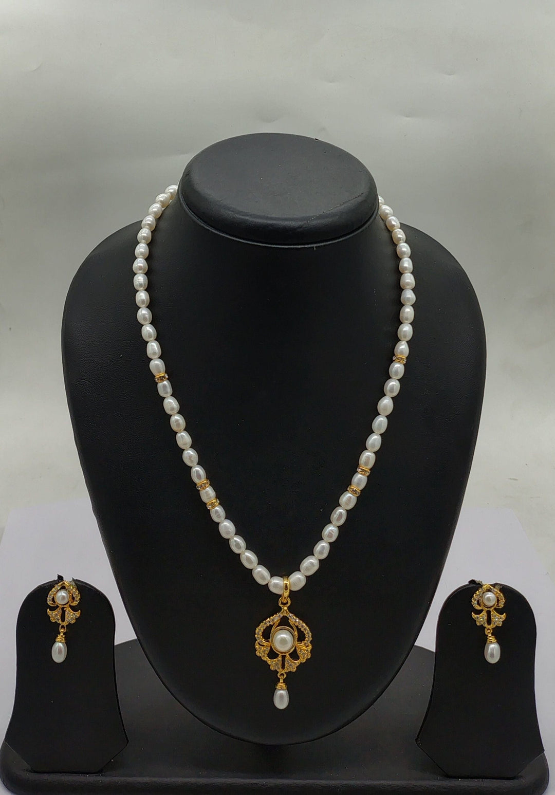 Aurora Pearl Pendant Set | SHOBITAM