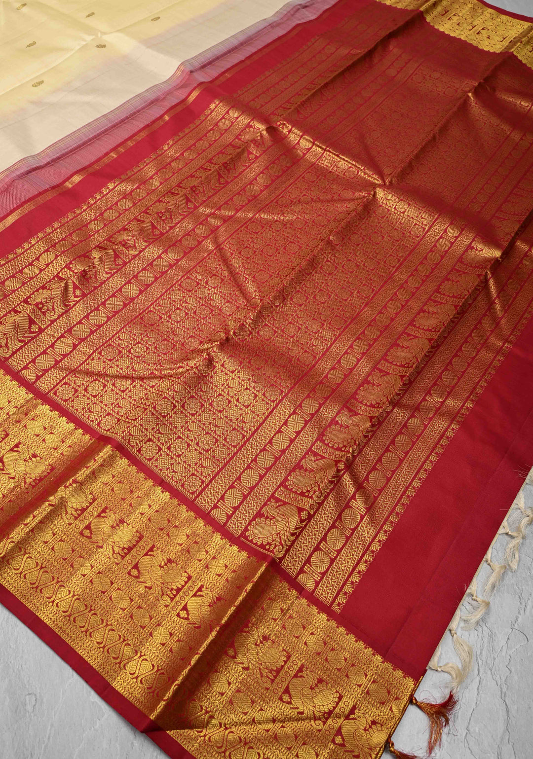 Cream Kanjivaram Pure Silk Saree with Zari Buttas and Contrast Zari Border | SILK MARK CERTIFIED