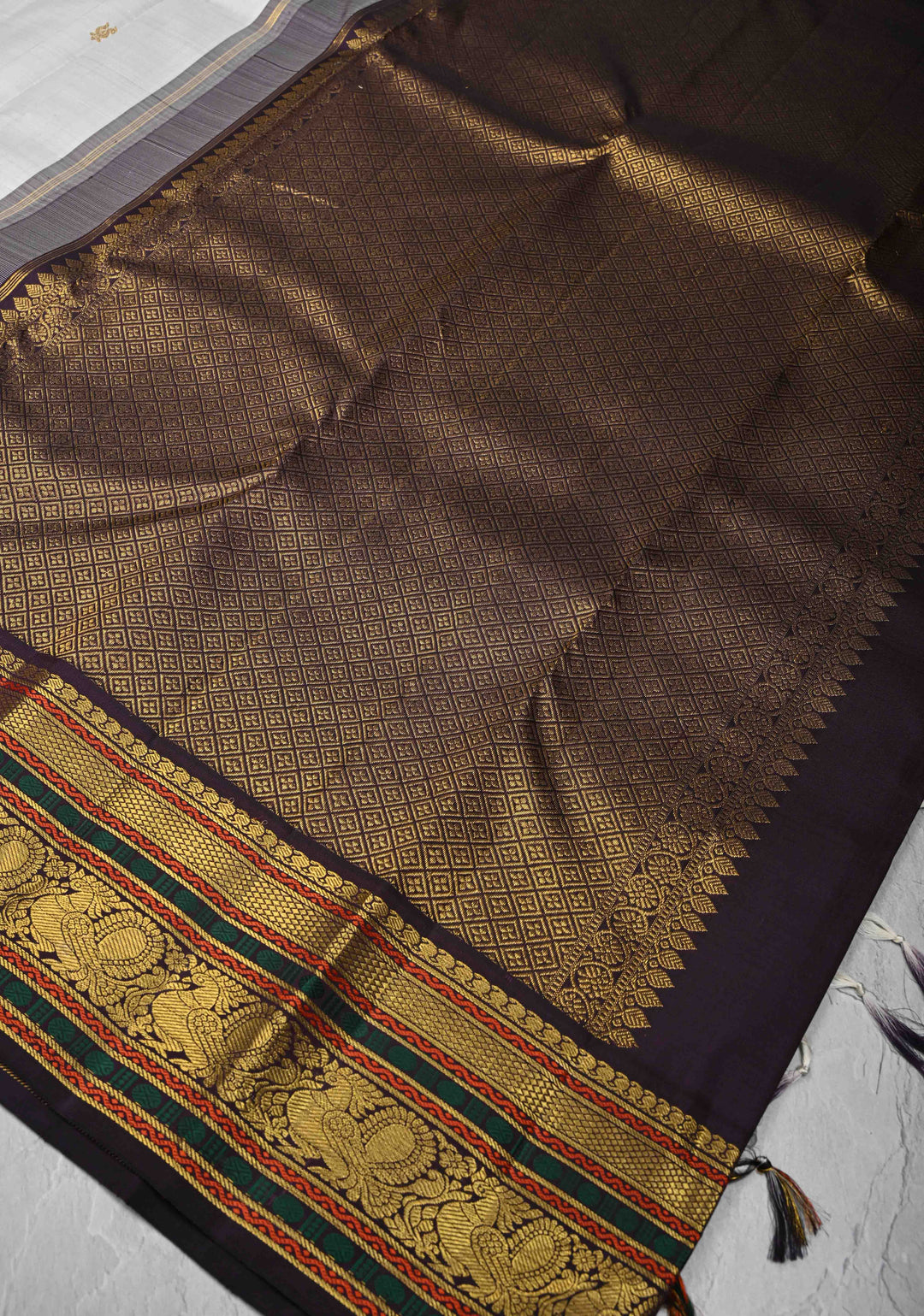 Ivory Kanjivaram Pure Silk Saree with Zari Buttas and Contrast Zari Border | SILK MARK CERTIFIED