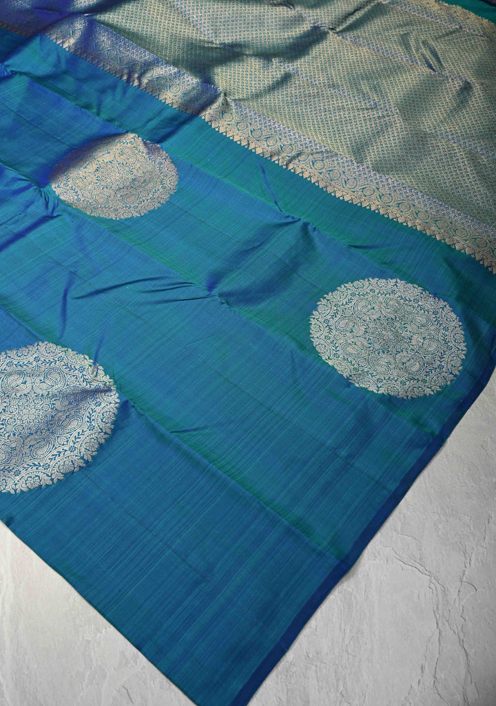 Borderless Peacock Dual Tone Pure Kanjivaram Silk Saree with Mandala Motifs  | SILK MARK CERTIFIED