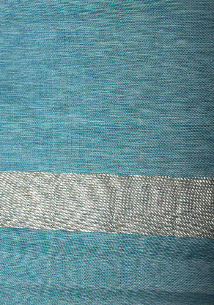 Pure Zari Pastel Hued Borderless Kanjivaram Pure Silk Saree with Rangkaat Geometric Design| SILK MARK CERTIFIED