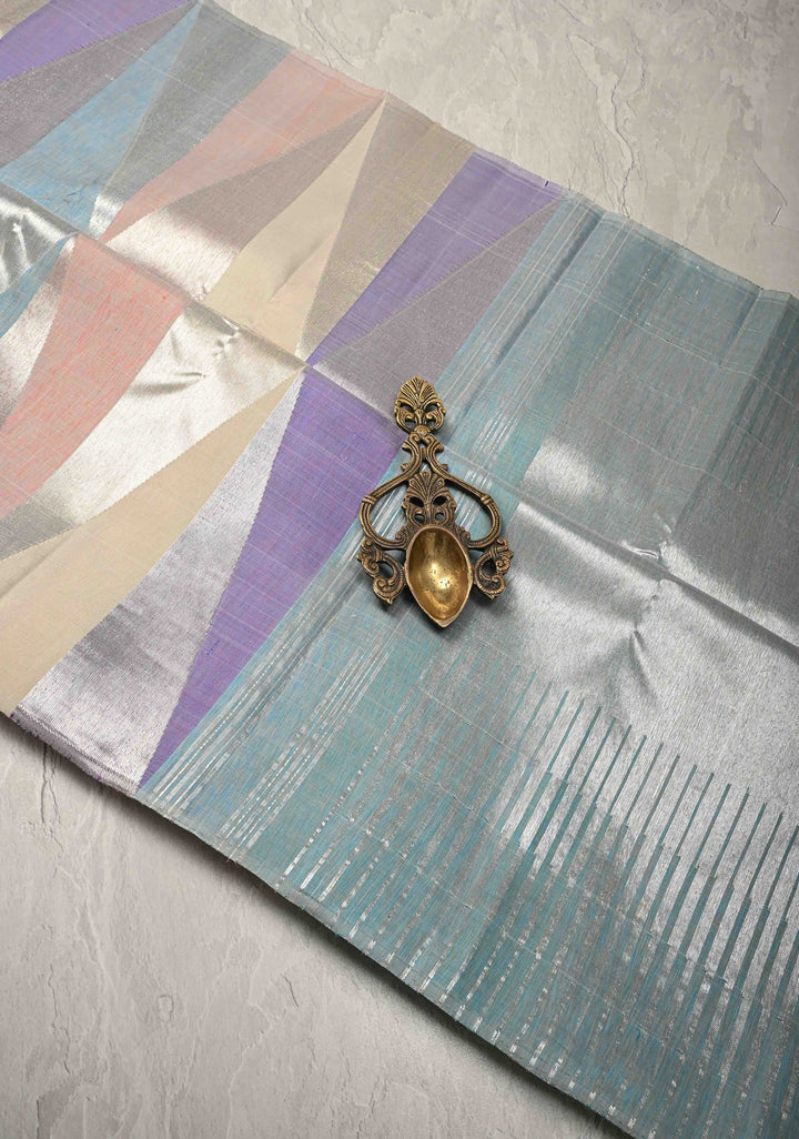 Pure Zari Pastel Hued Borderless Kanjivaram Pure Silk Saree with Rangkaat Geometric Design| SILK MARK CERTIFIED