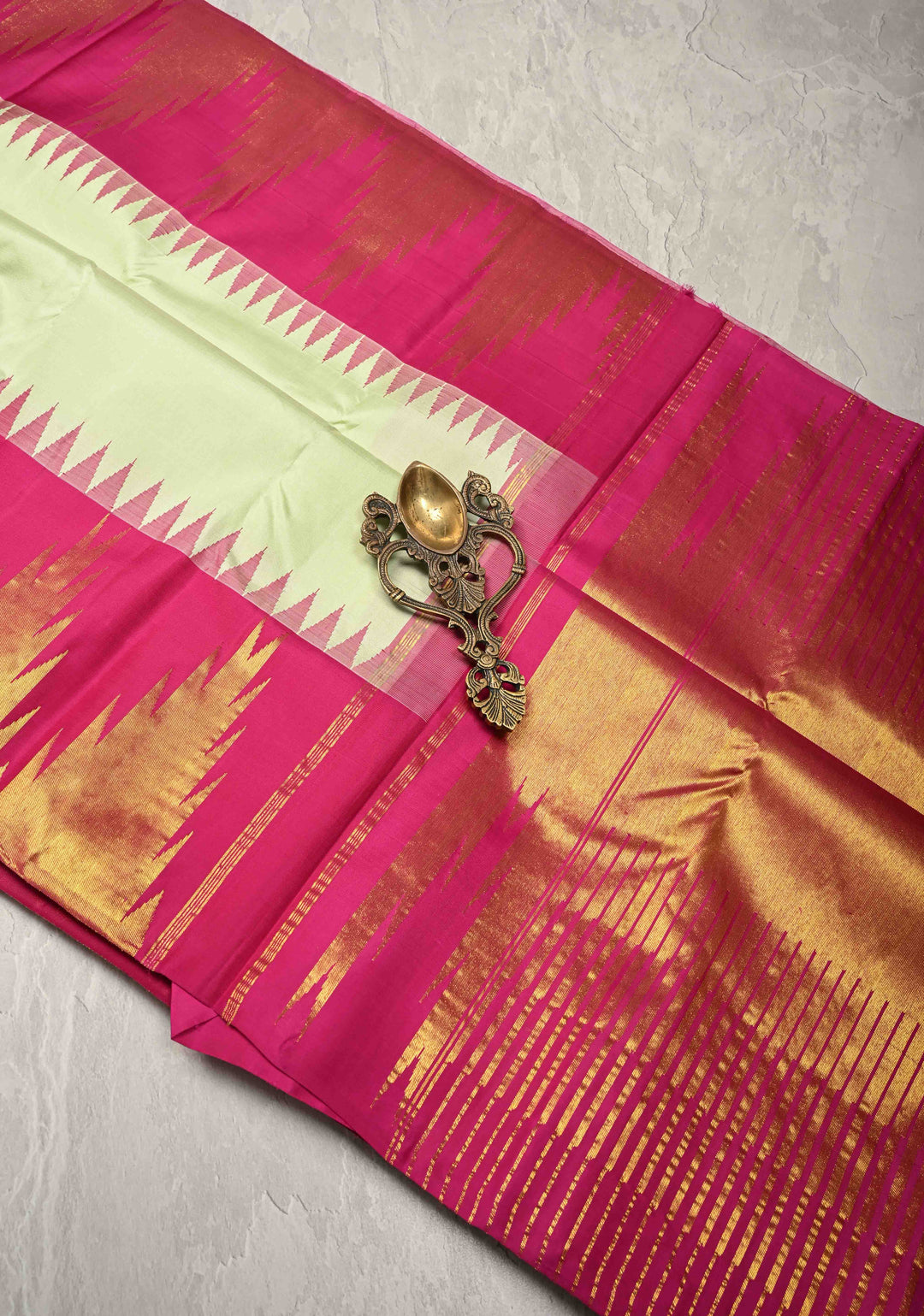 Light Tea Green Korvai Kanjivaram Pure Silk Saree with Contrast Temple Zari Border | SILK MARK CERTIFIED