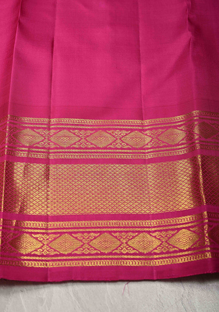 Chartreuse Korvai Weave Kanjivaram Pure Silk Saree with Zari Buttas and Contrast Zari Border | SILK MARK CERTIFIED