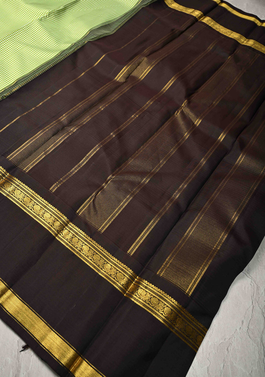 Green -White Vintage Checks on Kanjivaram Pure Silk Saree with Contrast Rettaipet Zari Border | SILK MARK CERTIFIED