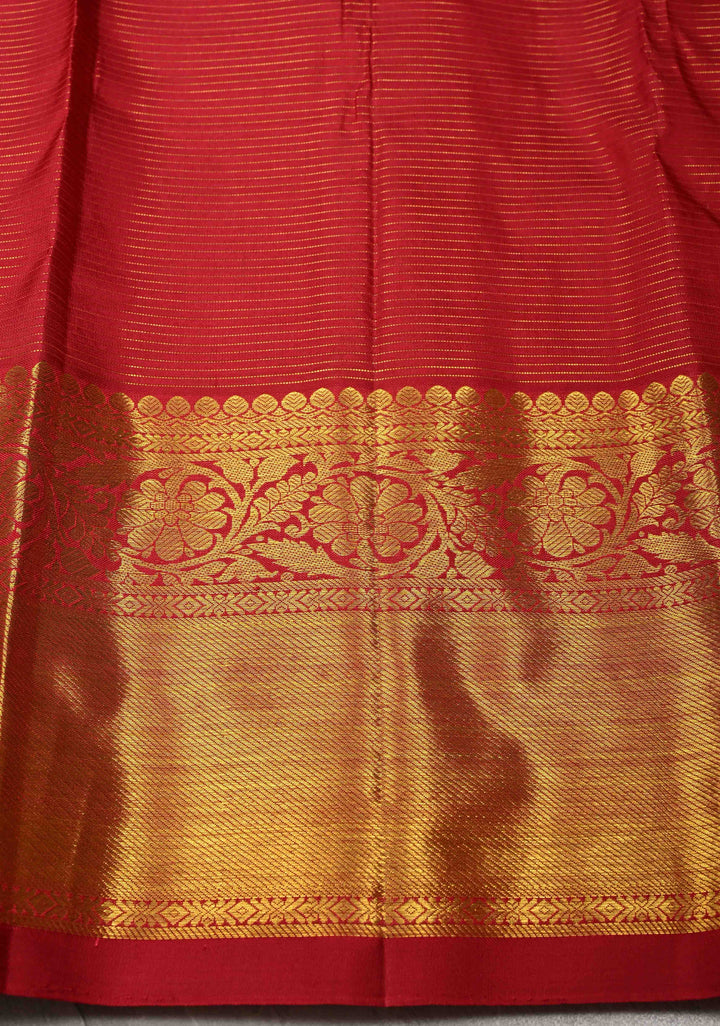 Podi-Kattam Zari Checks Kanjivaram Pure Silk Saree in Off White with Zari Buttas and Korvai Contrast Zari Border | SILK MARK CERTIFIED