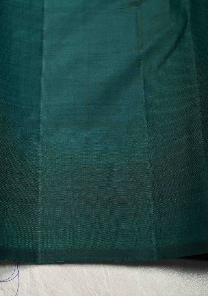 Purple Dual tone Borderless Checks Kanjivaram Pure Silk Saree with Zari Buttas and Contrast Pallu | SILK MARK CERTIFIED