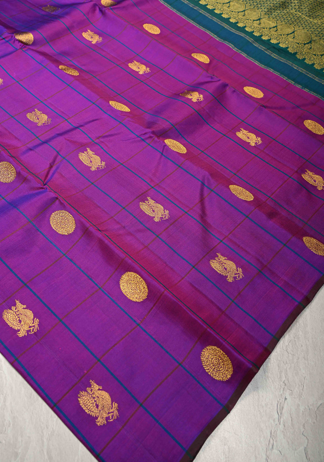 Purple Dual tone Borderless Checks Kanjivaram Pure Silk Saree with Zari Buttas and Contrast Pallu | SILK MARK CERTIFIED