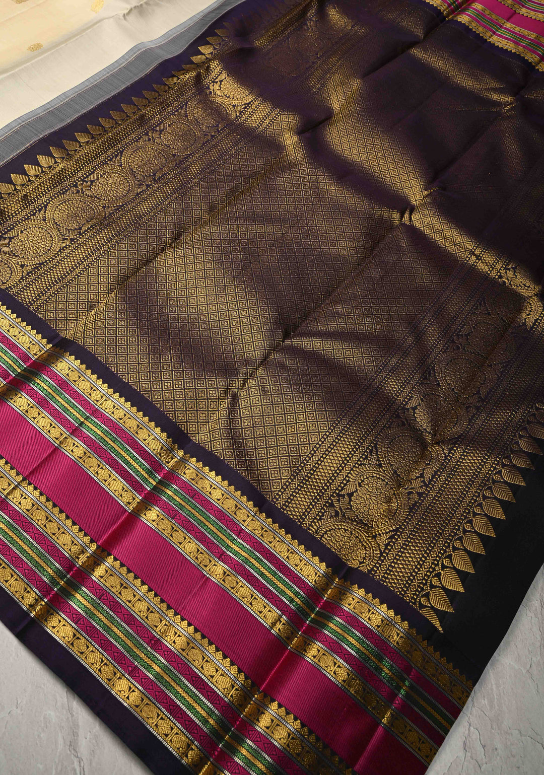 Off White Korvai Kanjivaram Pure Silk Saree with Zari Buttas and Contrast  Zari Border | SILK MARK CERTIFIED