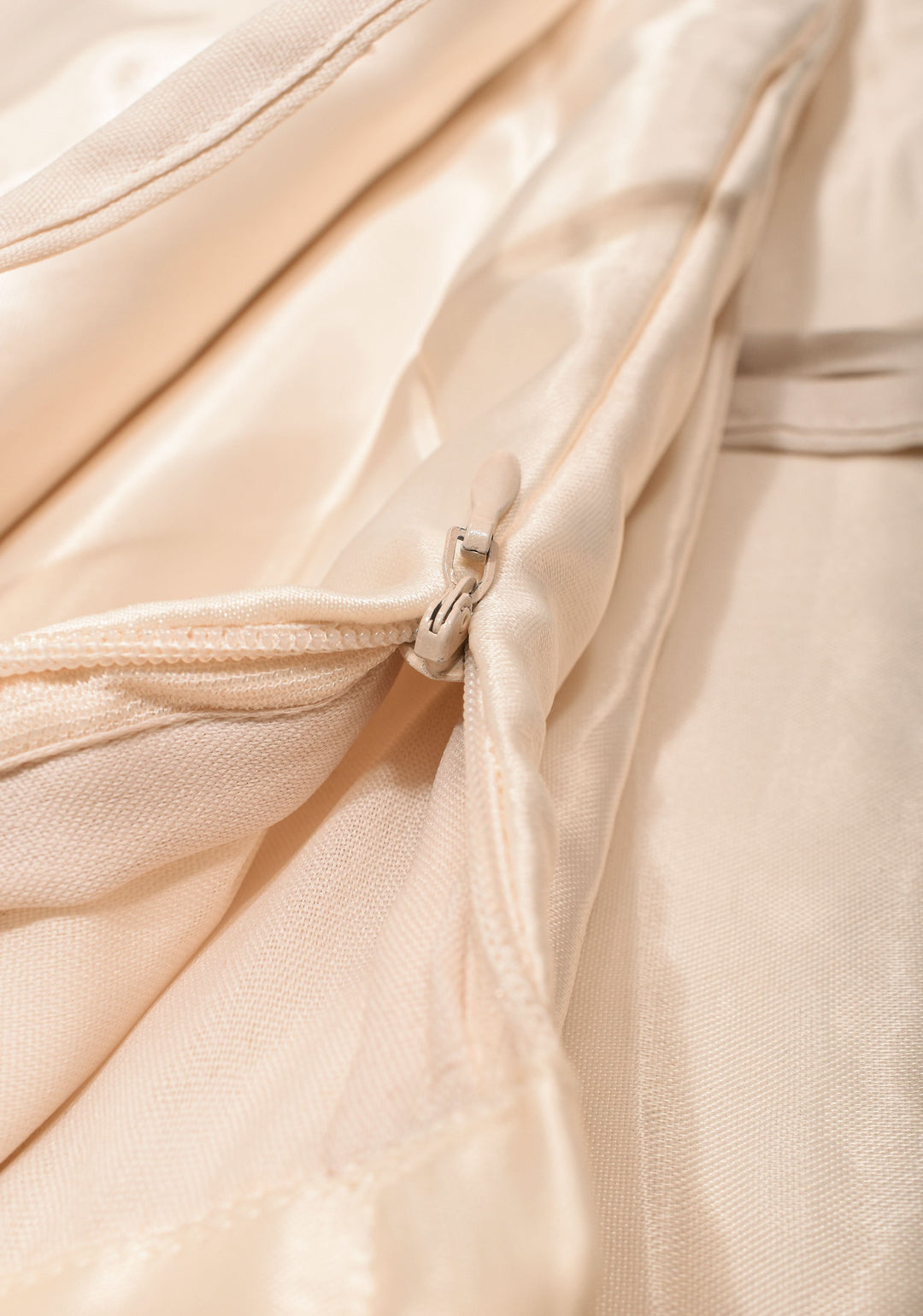 Off White Premium Quality Petticoat for saree, in standard size