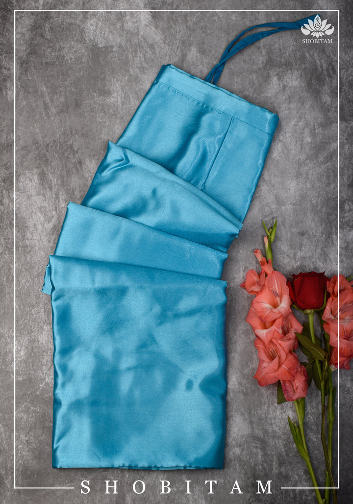 Robin Egg Blue Premium Quality Blue Petticoat for saree, in standard size.
