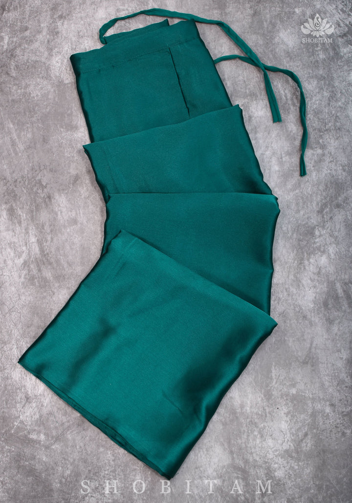 Dark Peacock Premium Quality Petticoat for saree, in standard size.