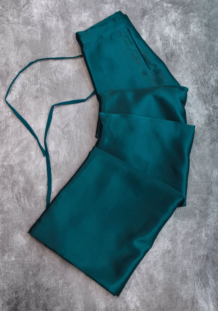Teal Green Premium Quality Petticoat for saree, in standard size.