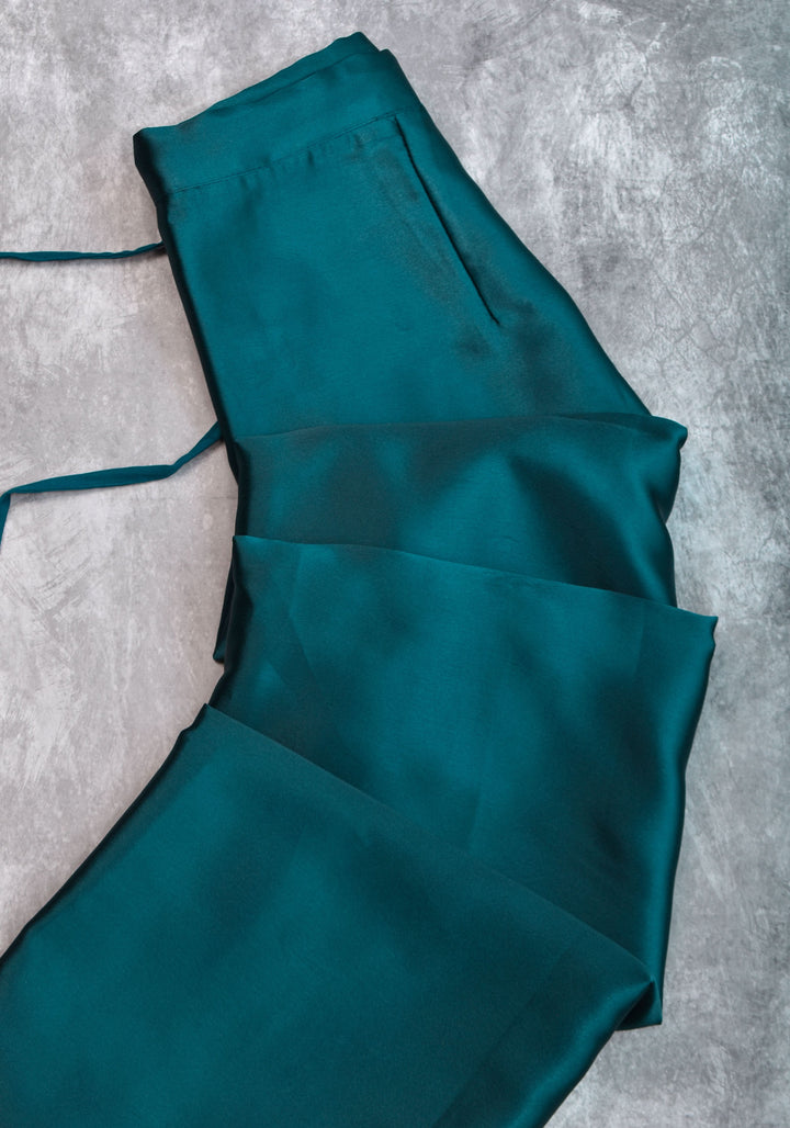 Teal Green Premium Quality Petticoat for saree, in standard size.