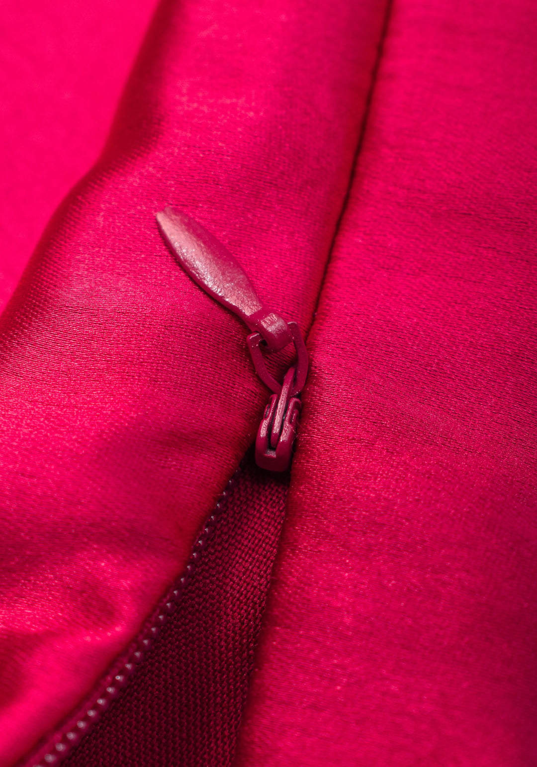 Reddish Pink Premium Quality Petticoat for saree, in standard size.