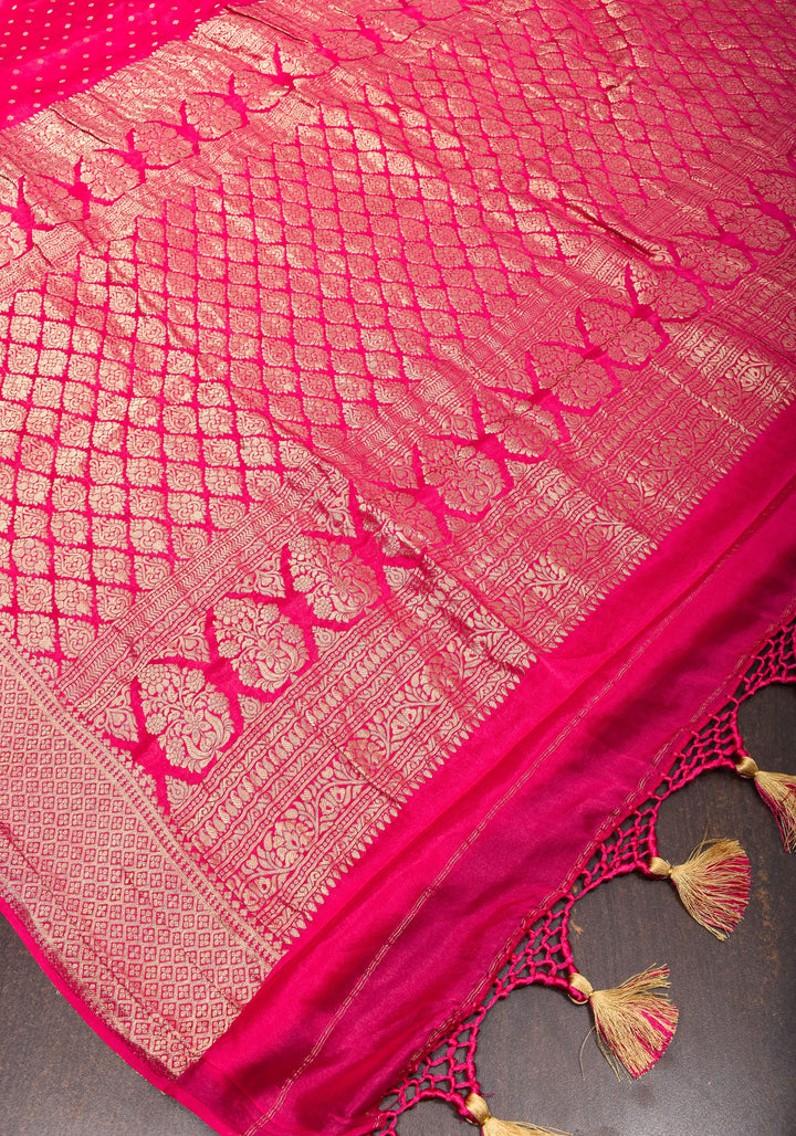 Preorder : Raspberry Pure Mysore Crepe Silk Saree with Paisley Skirt Border  | SILK MARK CERTIFIED