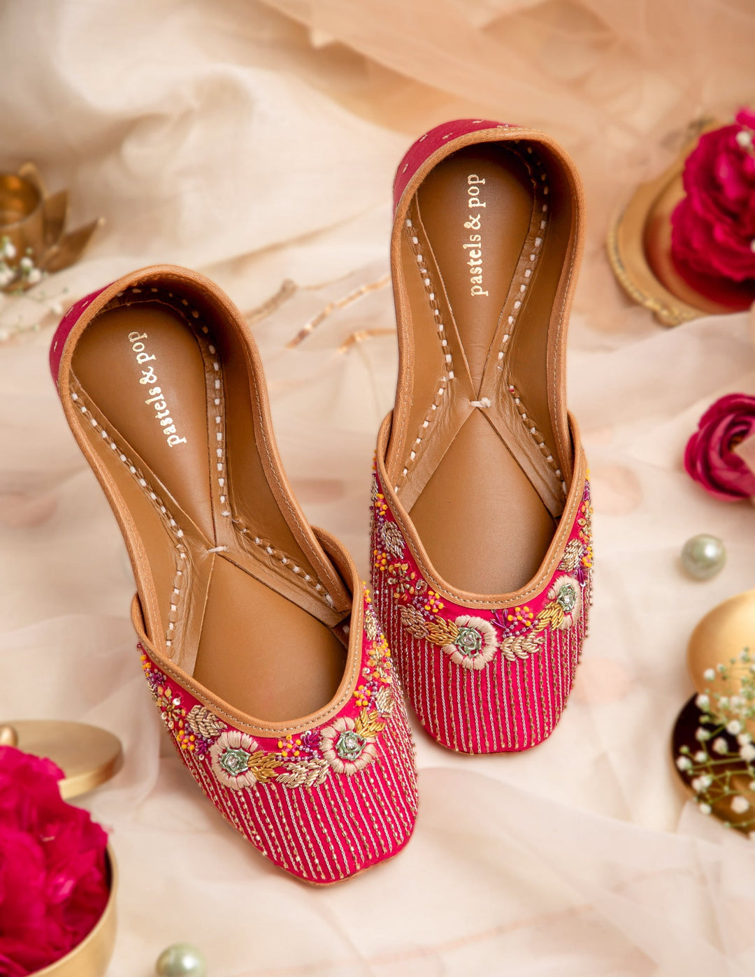 JASHN Floral Embroidery Pink Juttis