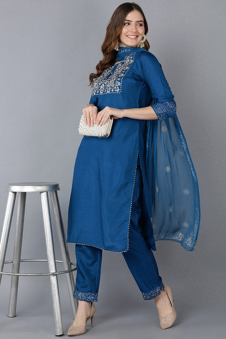 Women Blue Floral Yoke Design Regular Thread Work Kurta with Palazzos With Dupatta | SHOBITAM