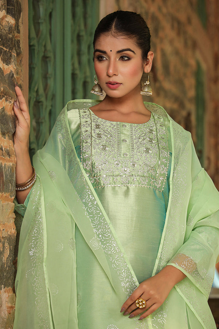 Green Floral Yoke Design Panelled Suit Set | SHOBITAM