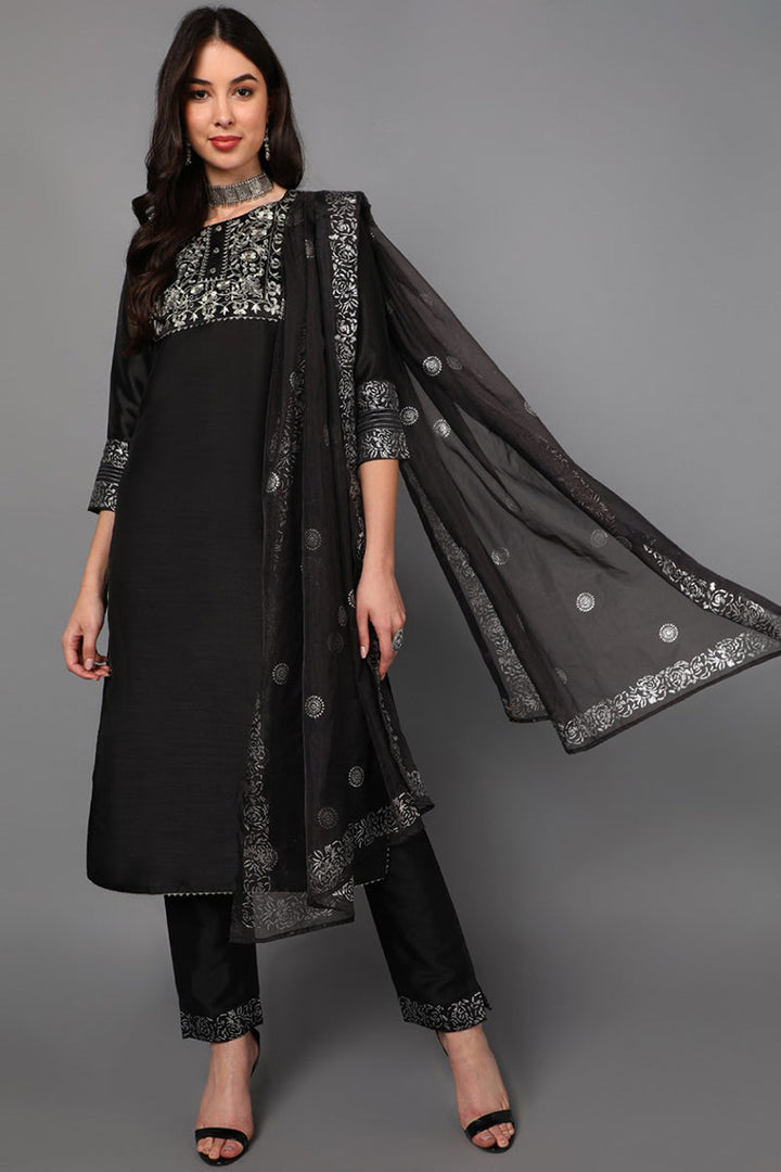 Black Floral Yoke Design Panelled Suit Set | SHOBITAM