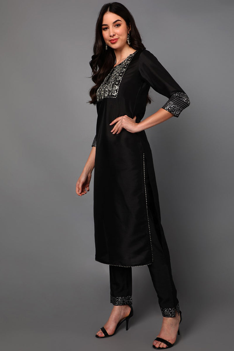 Black Floral Yoke Design Panelled Suit Set | SHOBITAM