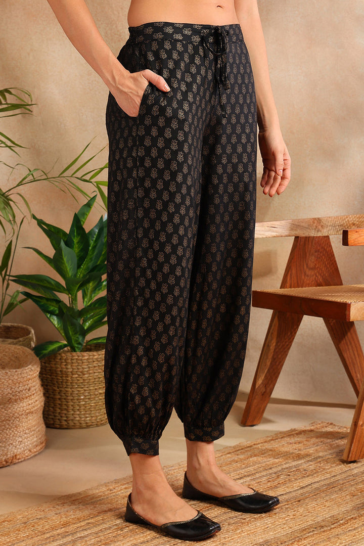 Black Viscose Rayon Solid Woven Design Straight Suit Set  | SHOBITAM