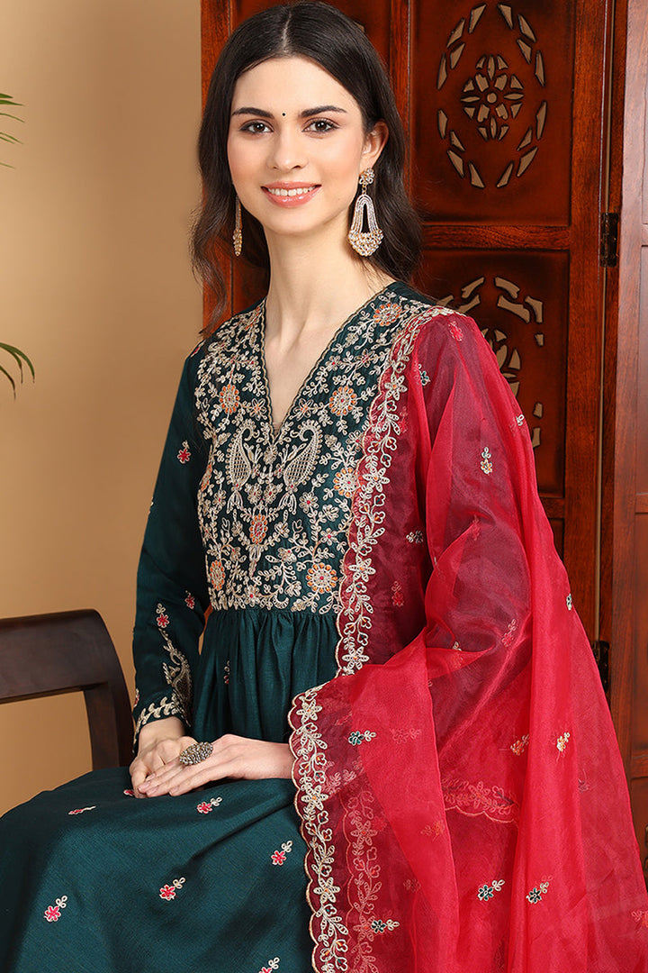Green Silk Blend Solid Yoke Design Flared Suit Set  | SHOBITAM