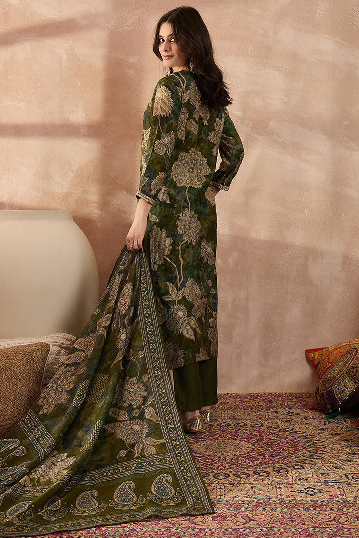Green Polyester Floral Printed Straight Kurta Trousers With Dupatta | SHOBITAM
