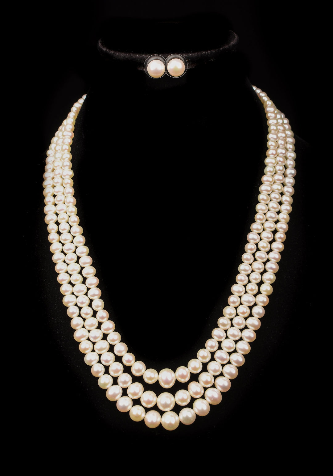 Royal 3 Strand White Button Pearl Necklace Set