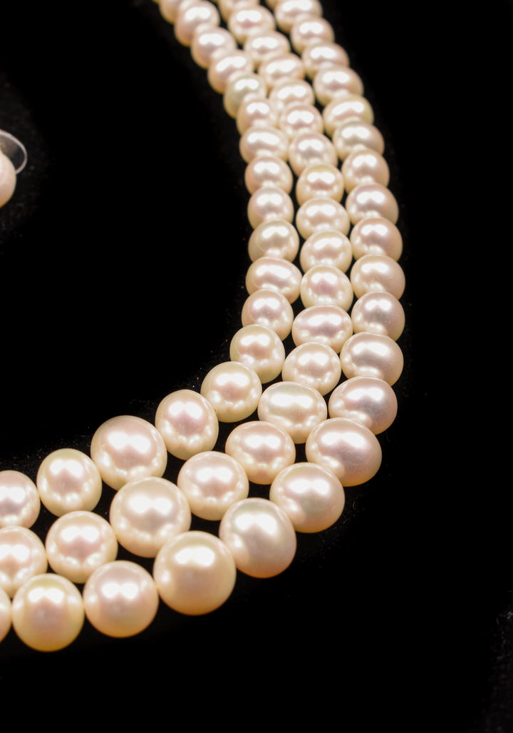 Royal 3 Strand White Button Pearl Necklace Set