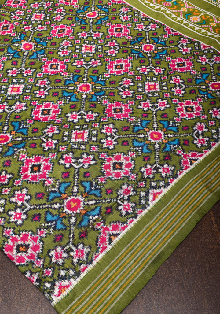 Double  Ikkat Pochampally Exquisite Moss Green Handwoven Pure Silk Saree | SILK MARK CERTIFIED | SHOBITAM