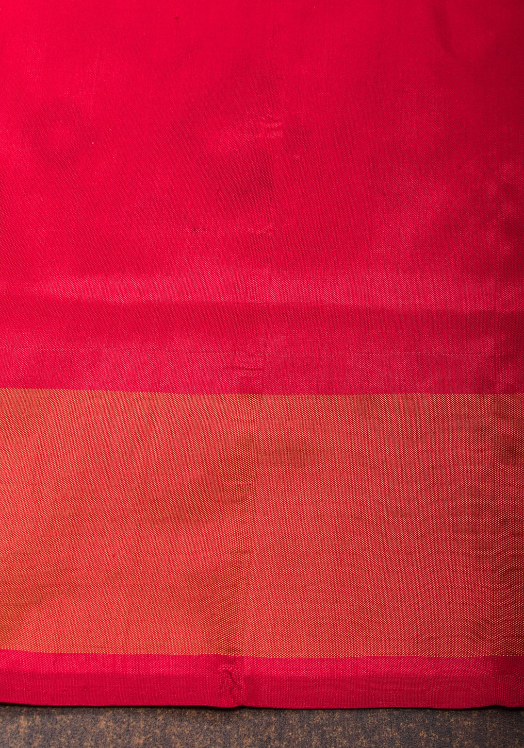 Exquisite Red Ikkat Kanjivaram Silk Saree with Zari Border | SILK MARK CERTIFIED