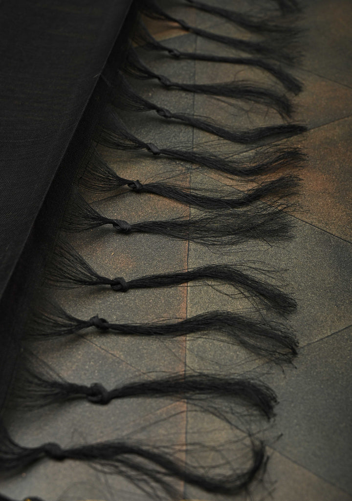 Kesari Dual Tone with Black Kanchi Silk Cotton Saree With Zari Border