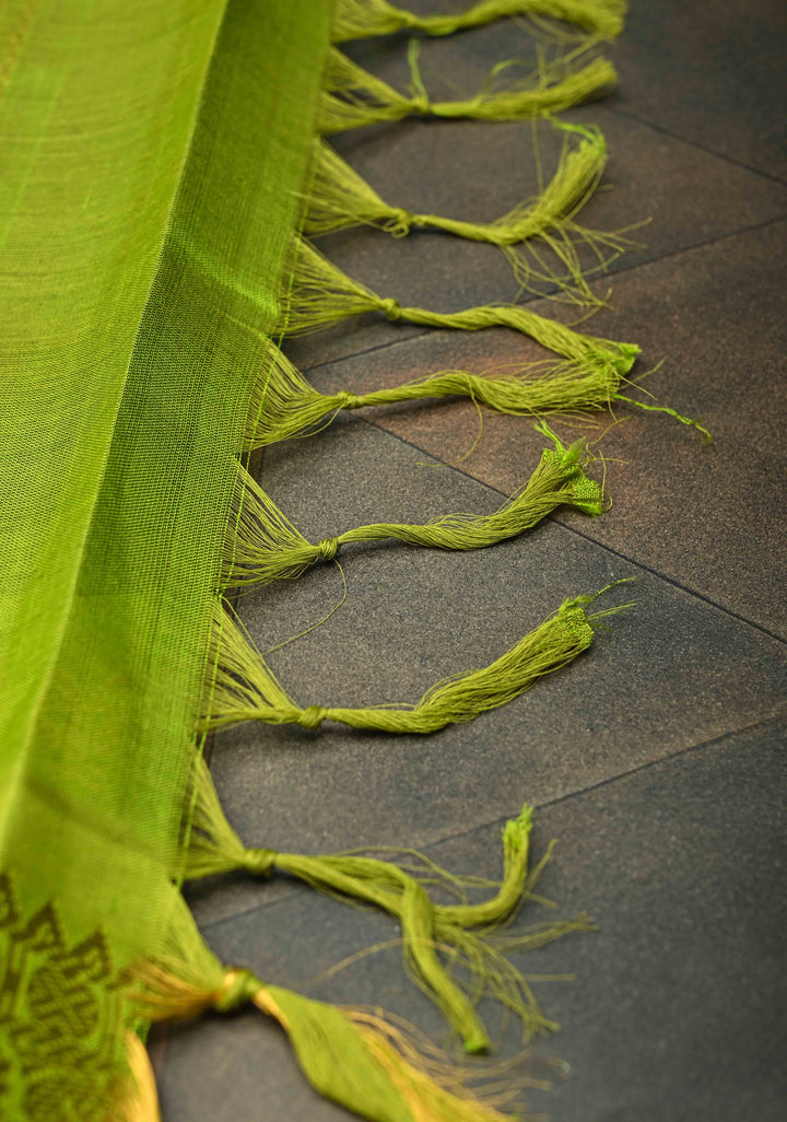Royal Blue Kanchi Silk Cotton Saree with a Contrast Lime Green Zari Border, Korvai Handloom Saree