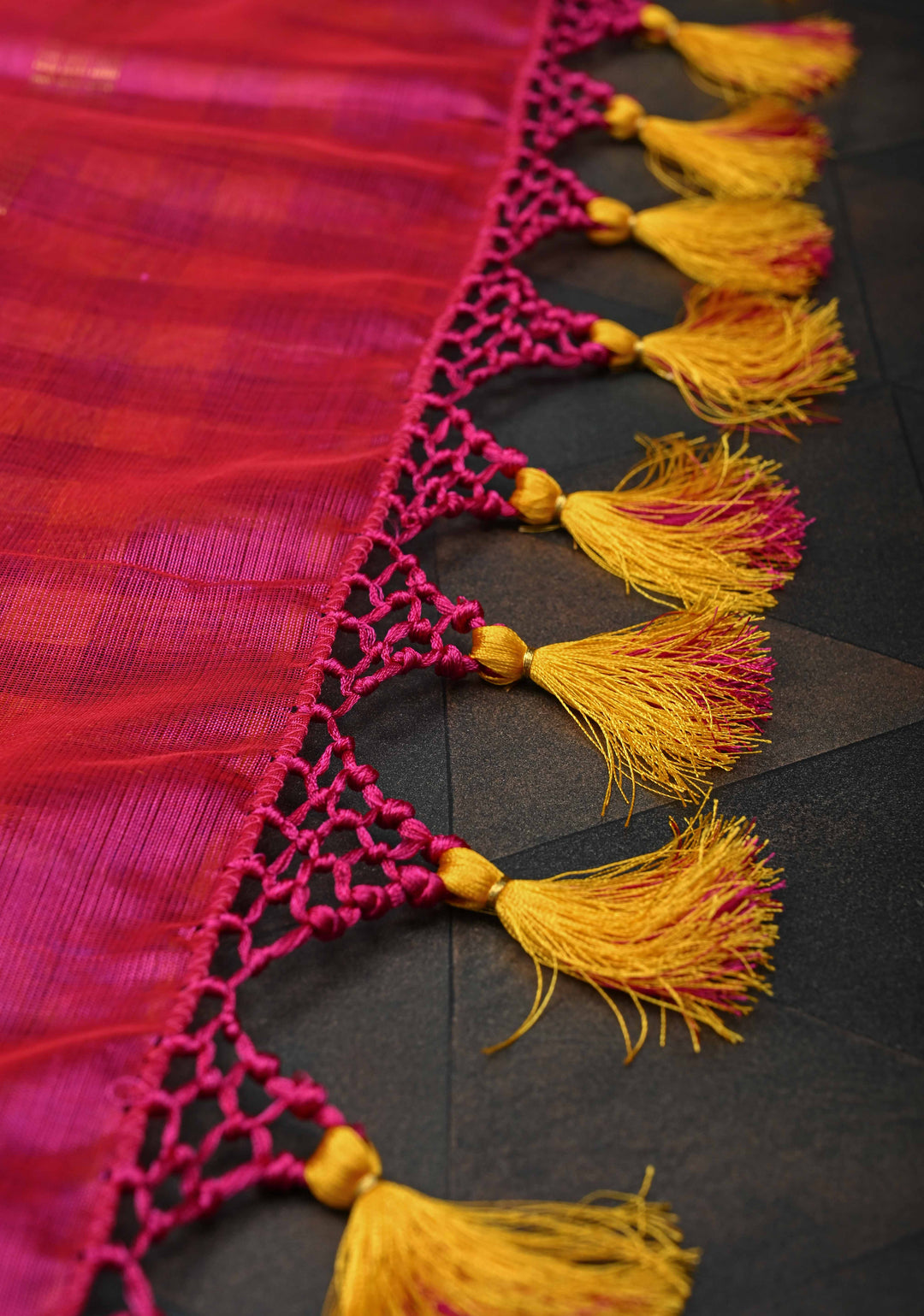 Yellow And Blue Checks Pattern Kanchi Silk Cotton 100% Handloom Saree with Contrast Zari Border