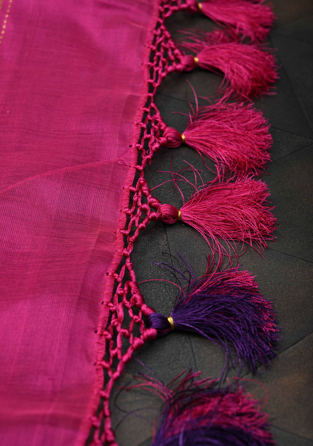 Purple Kanchi Silk Cotton 100% Handloom  Saree with Peacock Motifs and Contrast Zari Border
