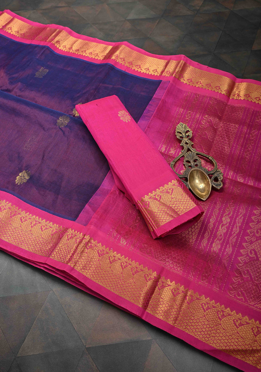 Purple Kanchi Silk Cotton 100% Handloom  Saree with Peacock Motifs and Contrast Zari Border